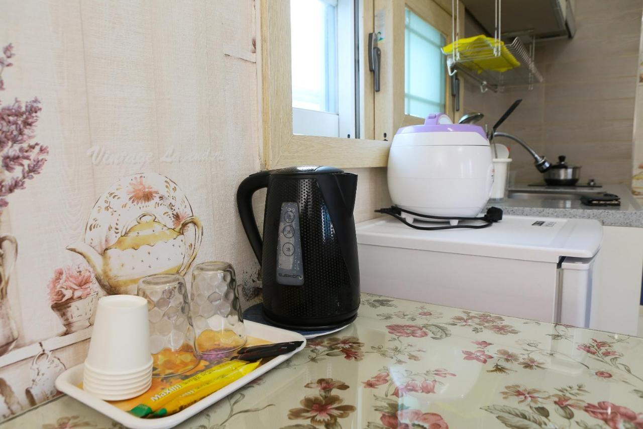 Haeneoul Villa Сеогвипо Екстериор снимка