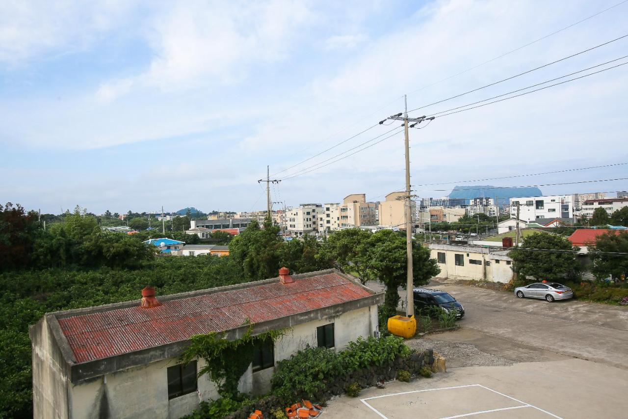 Haeneoul Villa Сеогвипо Екстериор снимка